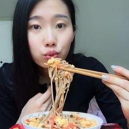 国产少女吃饭视频大全,视频大全里的美味瞬间