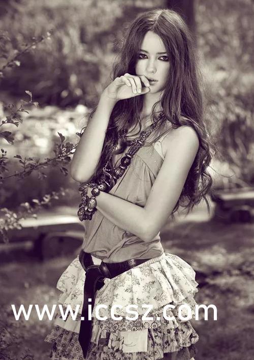 国产少女与欧美人视频,国产少女与欧美人的青春故事